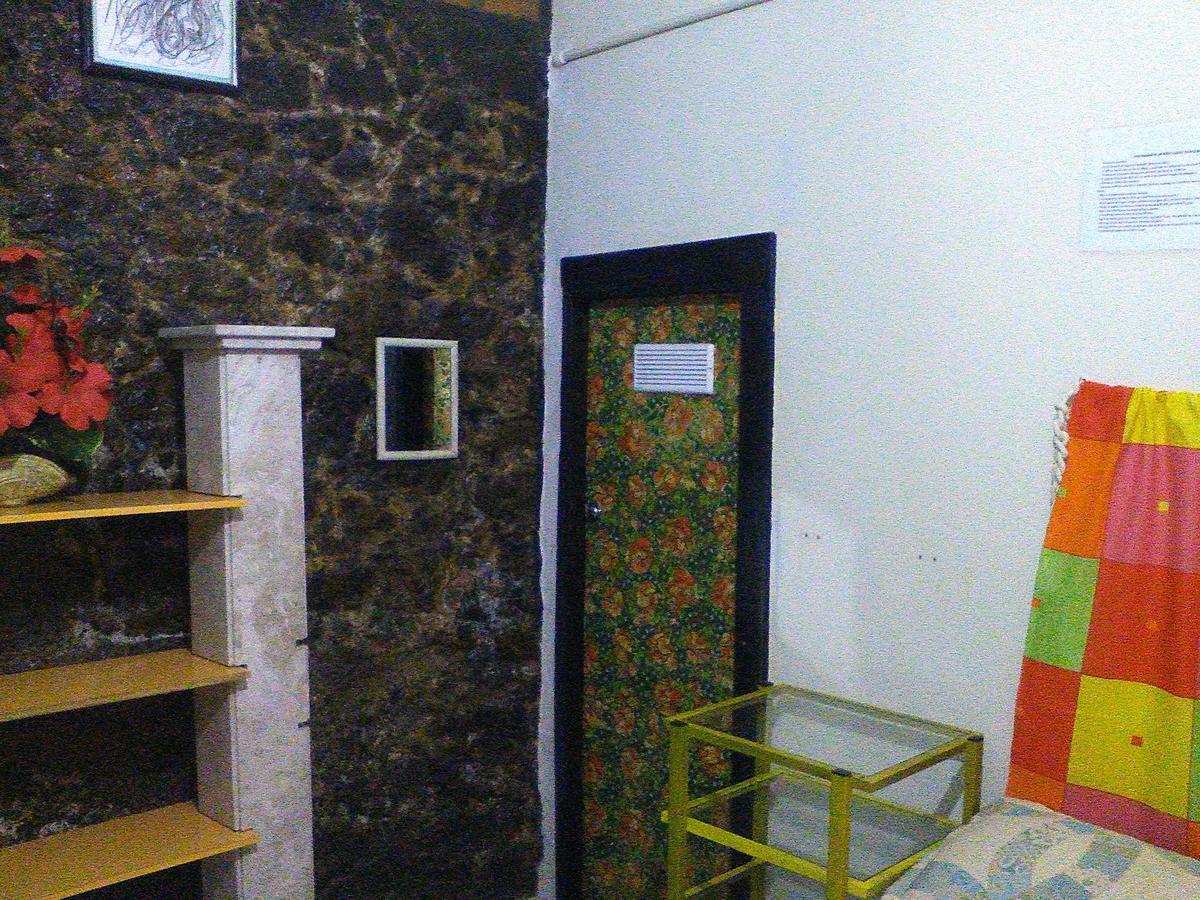 Casa da Cacaia e do Henrique *