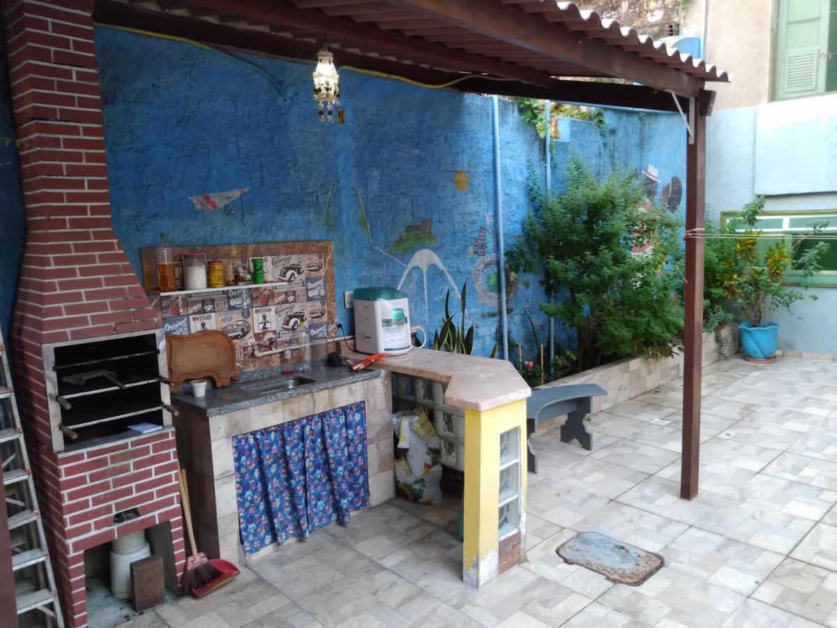 Casa Da Cacaia E Do Henrique Hostel